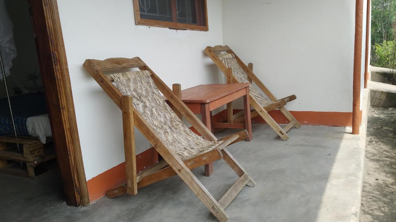 The Elephant Home Katunguru 外观 照片