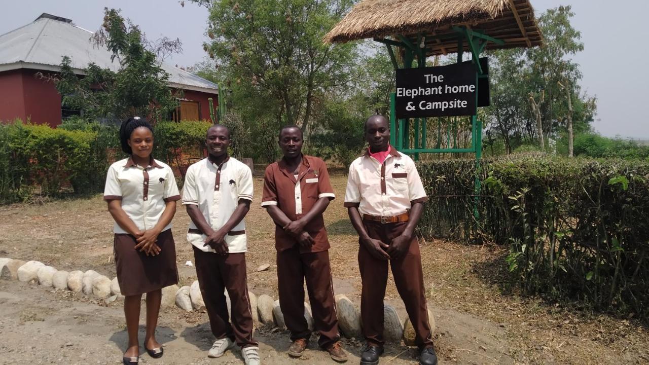 The Elephant Home Katunguru 外观 照片